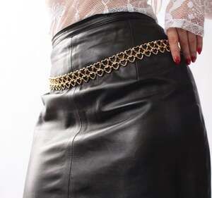 Vintage St. John Gold Tone Double Row Cutout Heart Chain Belt